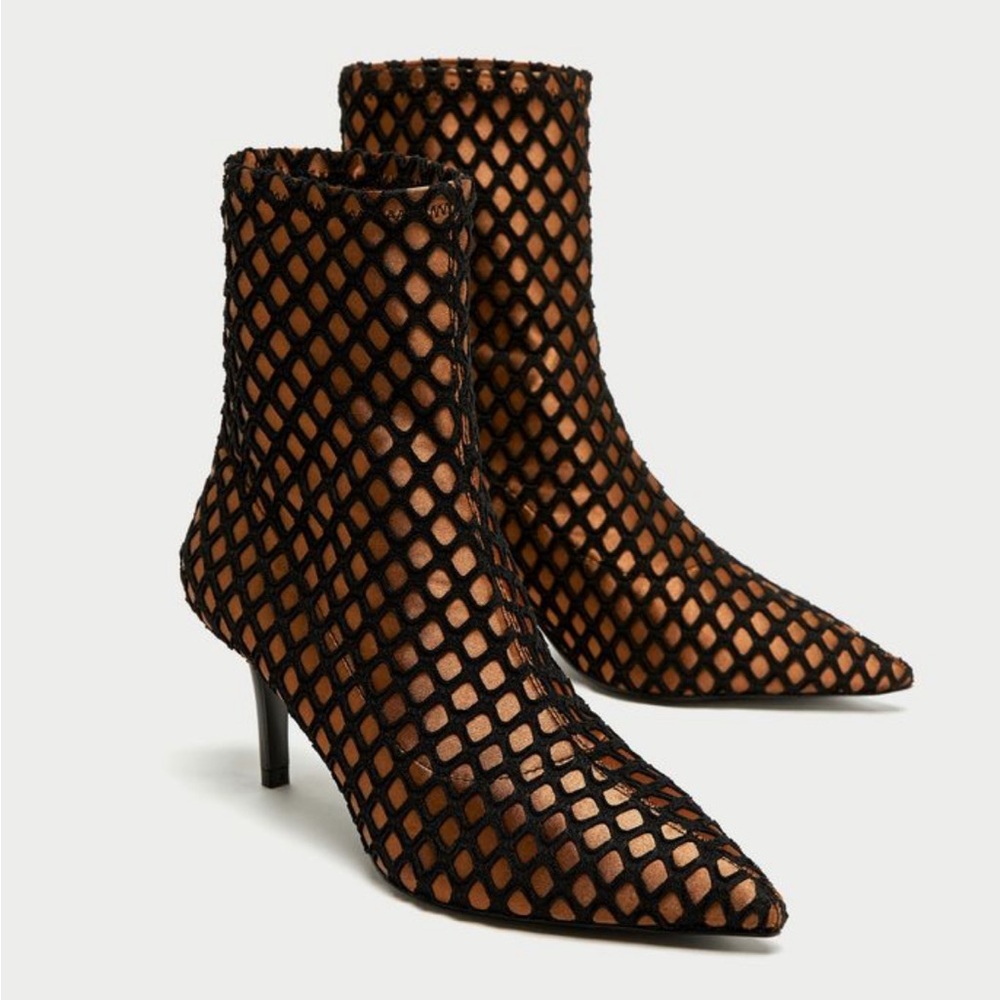 ZARA gold & black knit bootie SZ 39